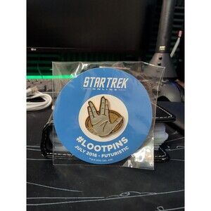 1 STAR TREK JULY 2016 FUTURISTIC LOOTCRATE #LOOTPINS